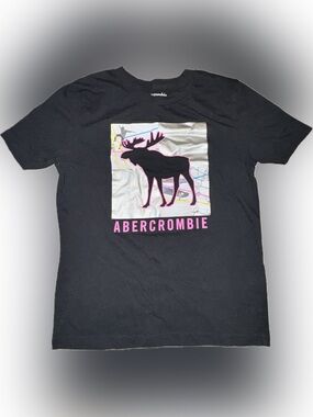 ☀️abercrombie kids Black Tee with Pink Moose Graphic
